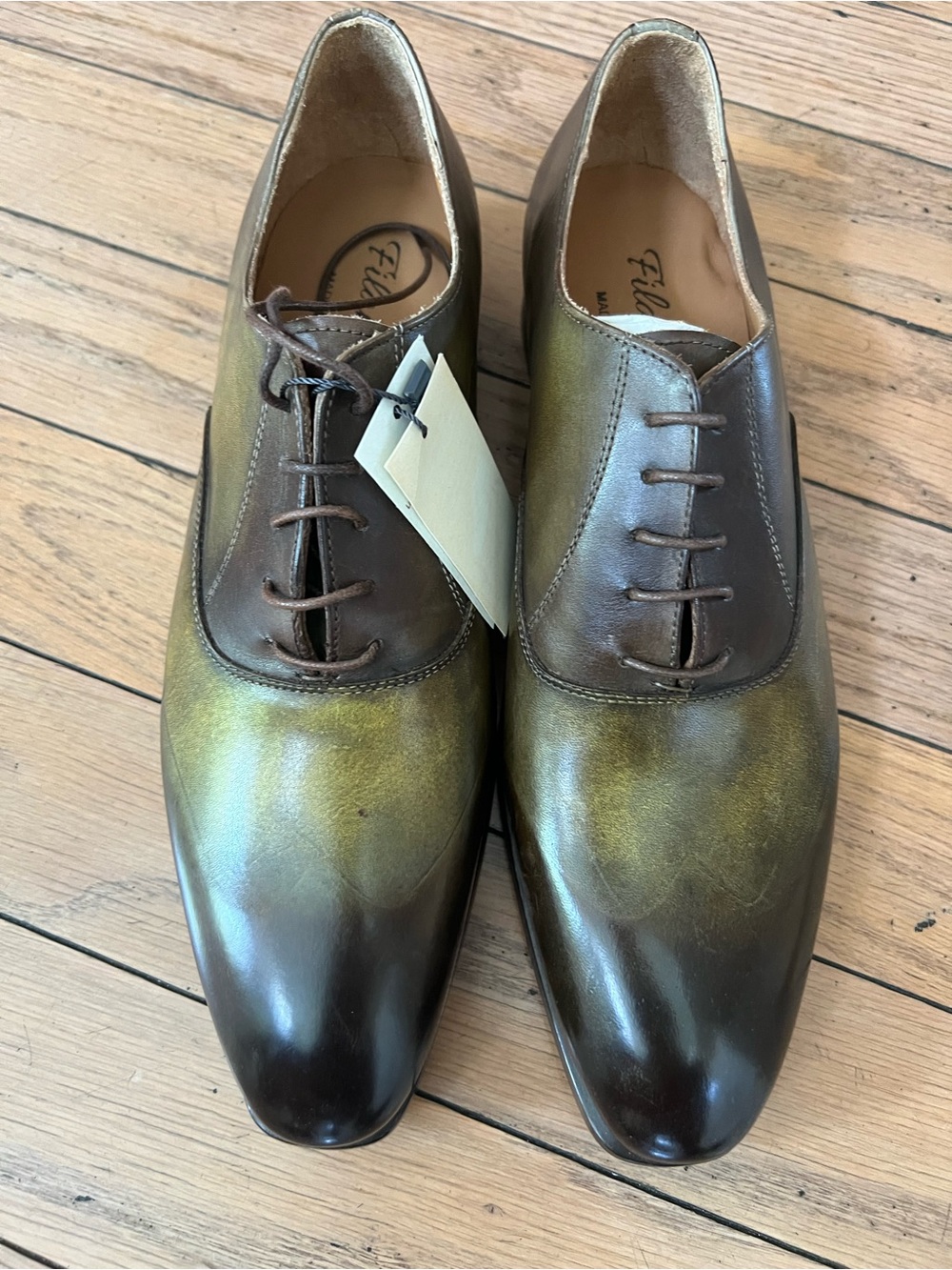 Men’s Two-Tone Brown and Olive Leather Dress Shoes. Size 9